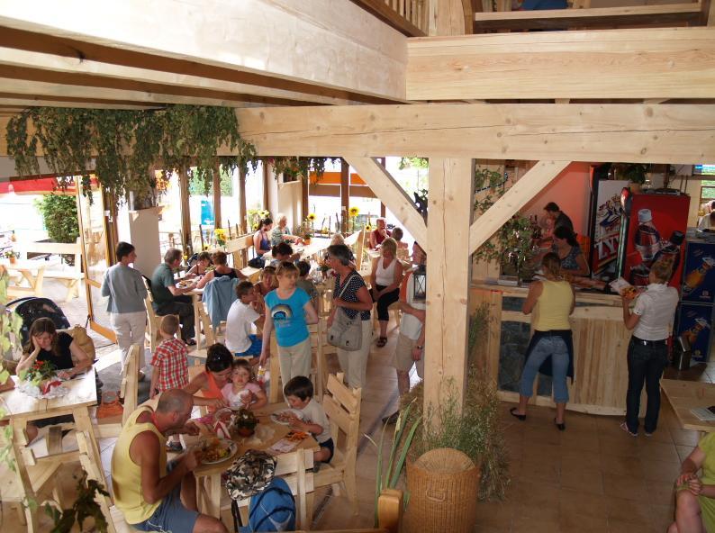 Pensjonat Fala Acomodação com café da manhã Ustronie Morskie Exterior foto